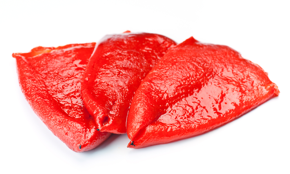 Piquillo Peppers: Spanish Sweet Red Peppers 2 Roasted piquillo peppers.