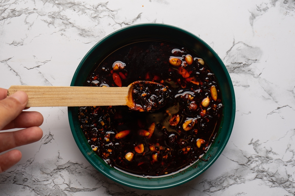 Salsa Macha: The Mexican Salsa With A Crunch 5 Salsa macha.